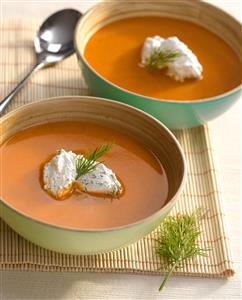 Crema de marisco con queso ricotta. Receta disponible.