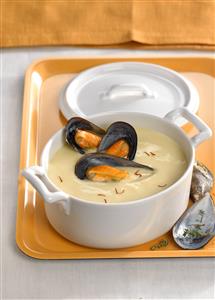 Crema de porrusalda. Receta disponible.