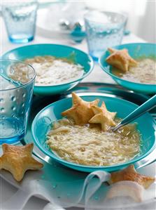 Sopa de cebolla gratinada. Receta disponible.