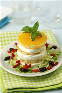 Torre de naranja y mozzarella. Receta disponible TR
