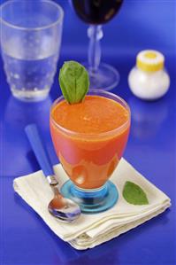 Gazpacho rojo. Receta disponible TR