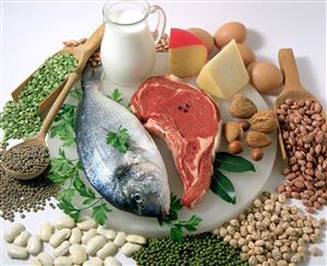 Frutos secos, legumbres, carne y pescado, entre los alimentos más saciantes