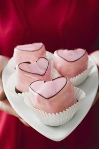 Heart-shaped punch cakes