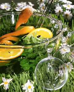 May wine with oranges