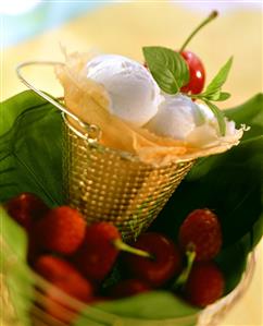 Chilled vanilla quark mousse in wafer cone (1)