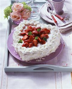 White heart-shaped strawberry truffle gateau (2)