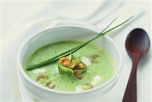 Cold courgette soup with shrimps and herbs