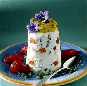Russian Easter quark dessert (Pasha) with flowers (1)