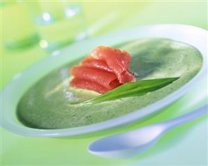Ramsons (wild garlic) soup with tuna carpaccio