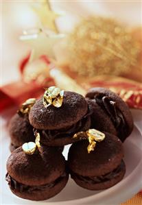 Petit fours with mocha mousse for Christmas