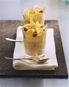 Mocha cream with mango