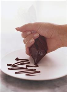 Piping chocolate