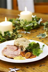 Glazed ham with dried apricots