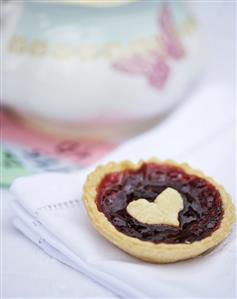 Jam tart with a heart