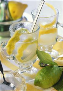 Hot lemonade