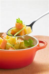 Sweet potatoes with leeks and turnips