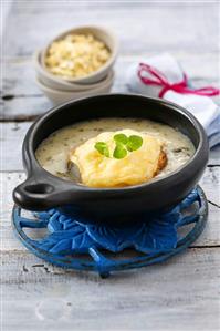 Onion soup with cheese croute