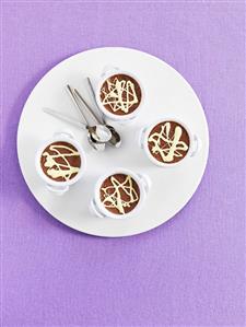 Chocolate dessert with white chocolate lattice (for diabetics)