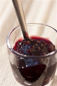 Sagu de uva (Grape compote with sago, Brazil)