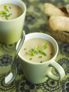 Sopa de lentejas corrailles. Receta disponible.