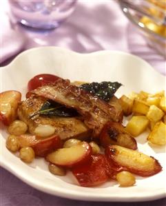 Filetitos de cerdo con ciruelas. Receta disponible
Pork Little Cutlets with Plums
