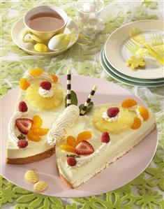 Tarta mariposa. Receta disponible. Paso a paso disponible.